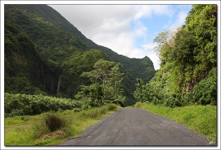 40D11080 cs cadre2.jpg - Tahiti - Vallée de la Papenoo